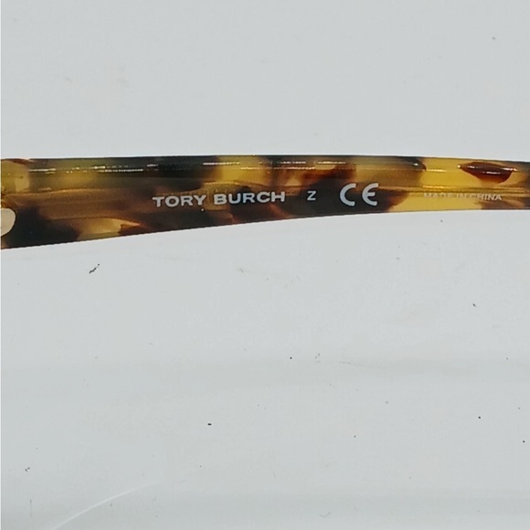 Tory Burch Tortoise Sunglasses with Orange Case - Picture 3 of 13